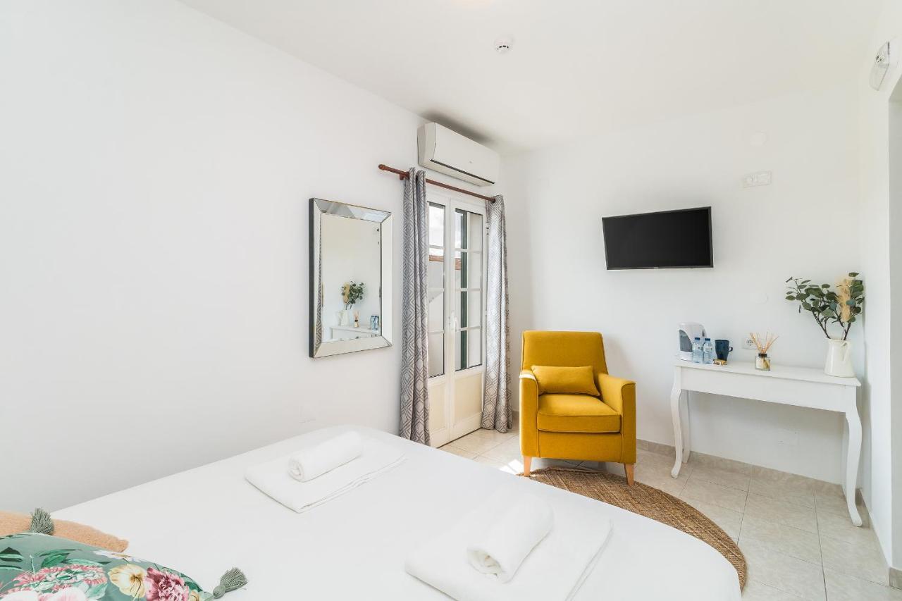 Apartment Center