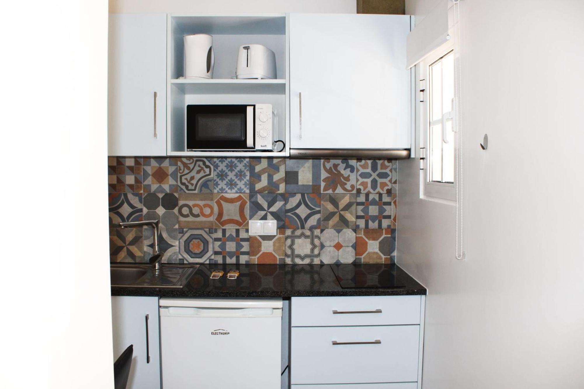 Apartment Center *