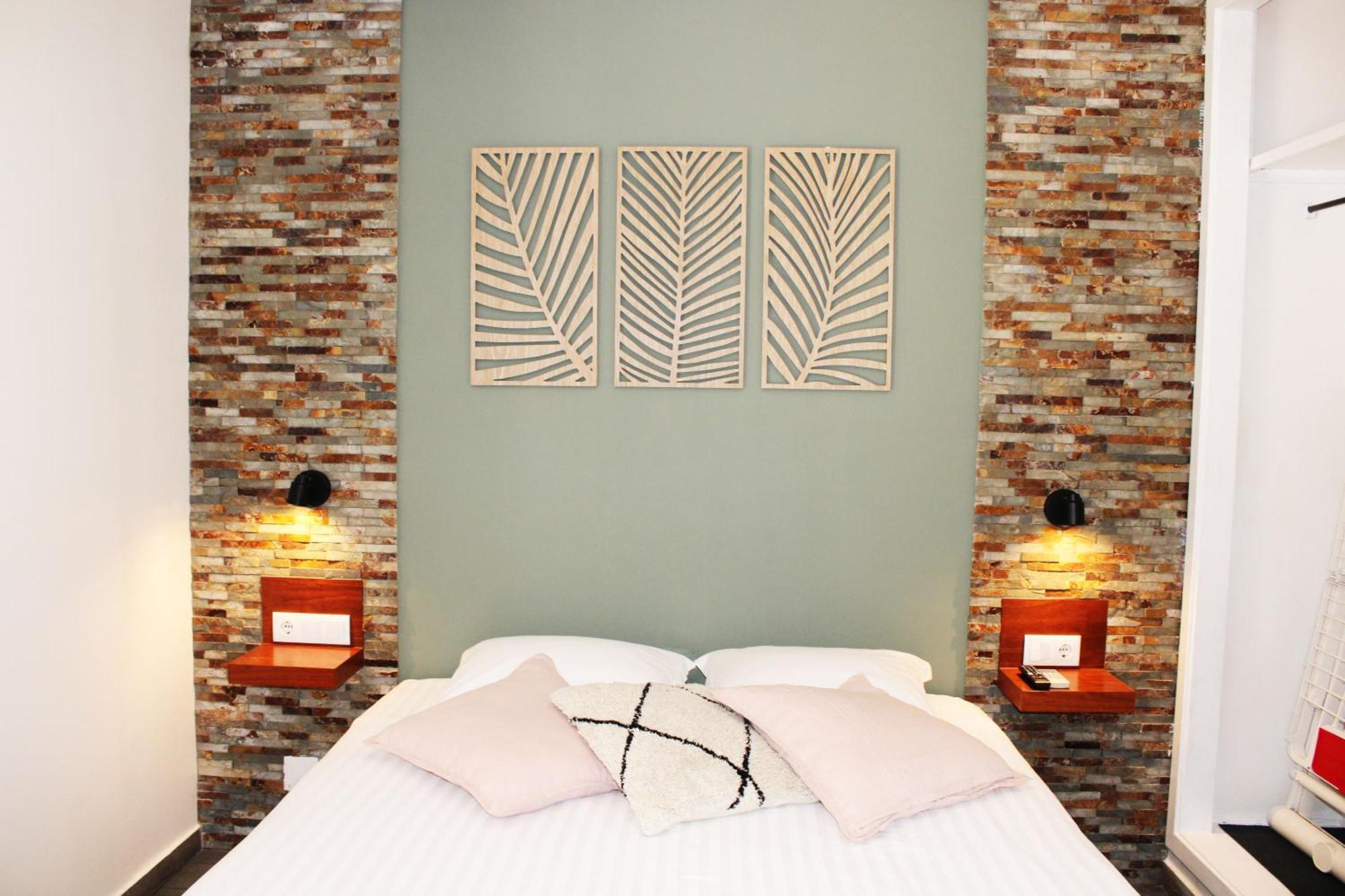 Center Apartment *