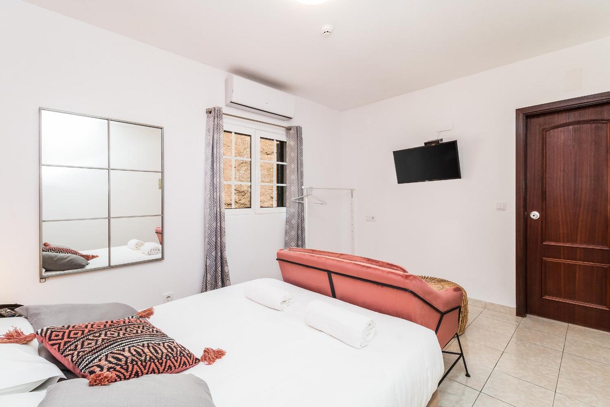 Apartment Center *